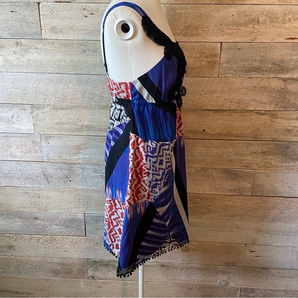 Guess Jeans women’s patterned  Sun dress in size small - Picture 4 of 13